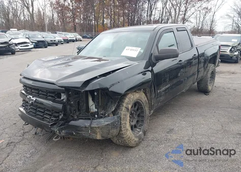 2017 Chevrolet Silverado 1500 Custom z USA, uszkodzony, nr VIN 1GCVKPEC6HZ133557